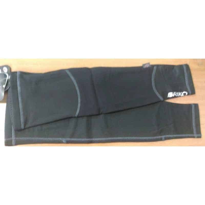 2 PAIRS BRIKO AZAMUFF DYNAMO CYCLING SLEEVES, BLACK