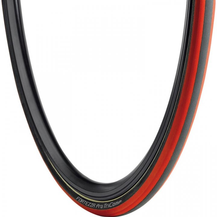 Vredestein Fortezza TriComp tire