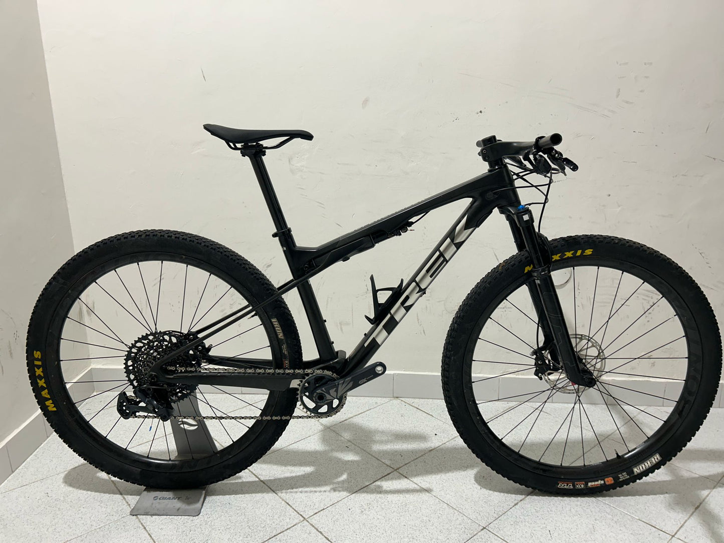 Trek Supercaliber size M/L - Used