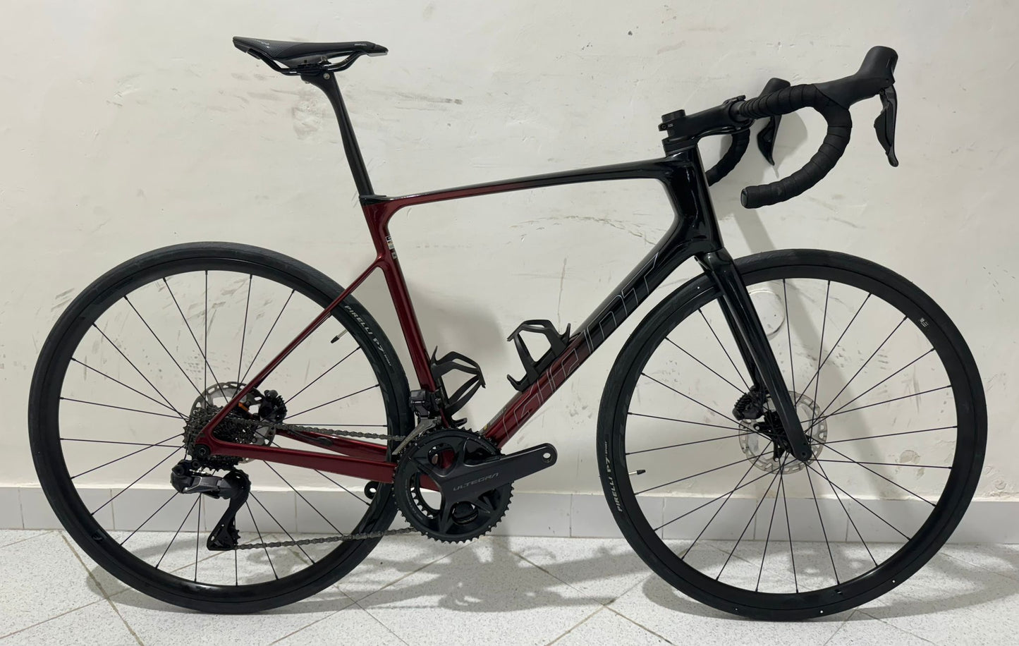 Giant Defy PRO 2 Disc Taglia ML - Usata